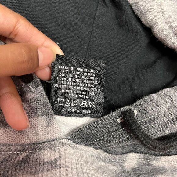 AC/DC Mens Grey Black High Voltage Graphic Draw String Hoodie Sweatshirt Small - Picture 8 of 10